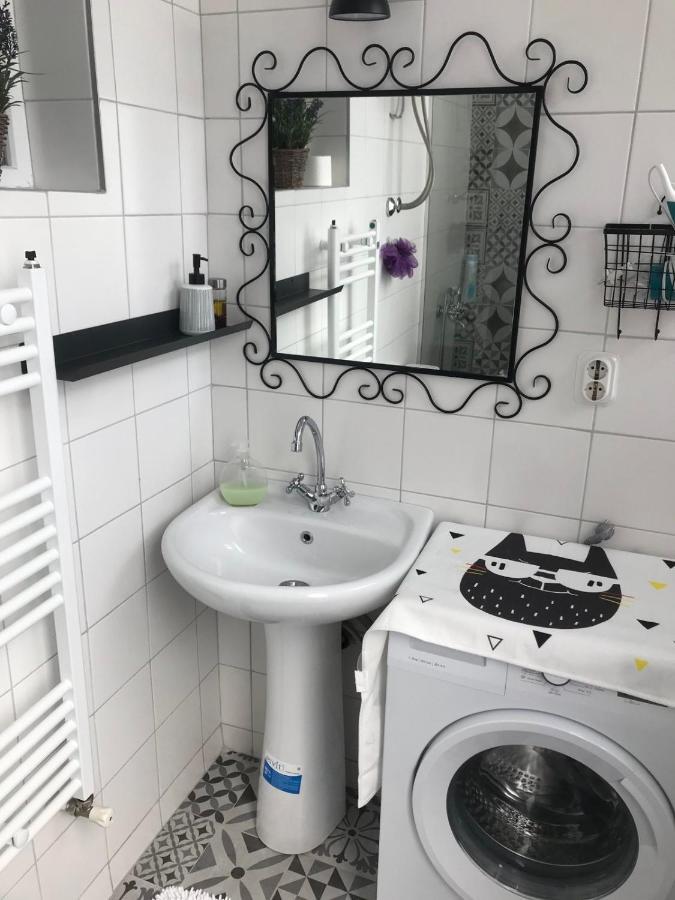 Home Apartment Luna 1 Skopje Bagian luar foto
